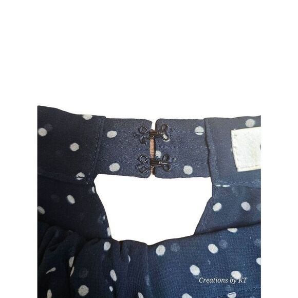 Calvin Klein Navy Blue Polkadot Chain Sleeveless Halter Blouse Top Medium EUC - Picture 4 of 7